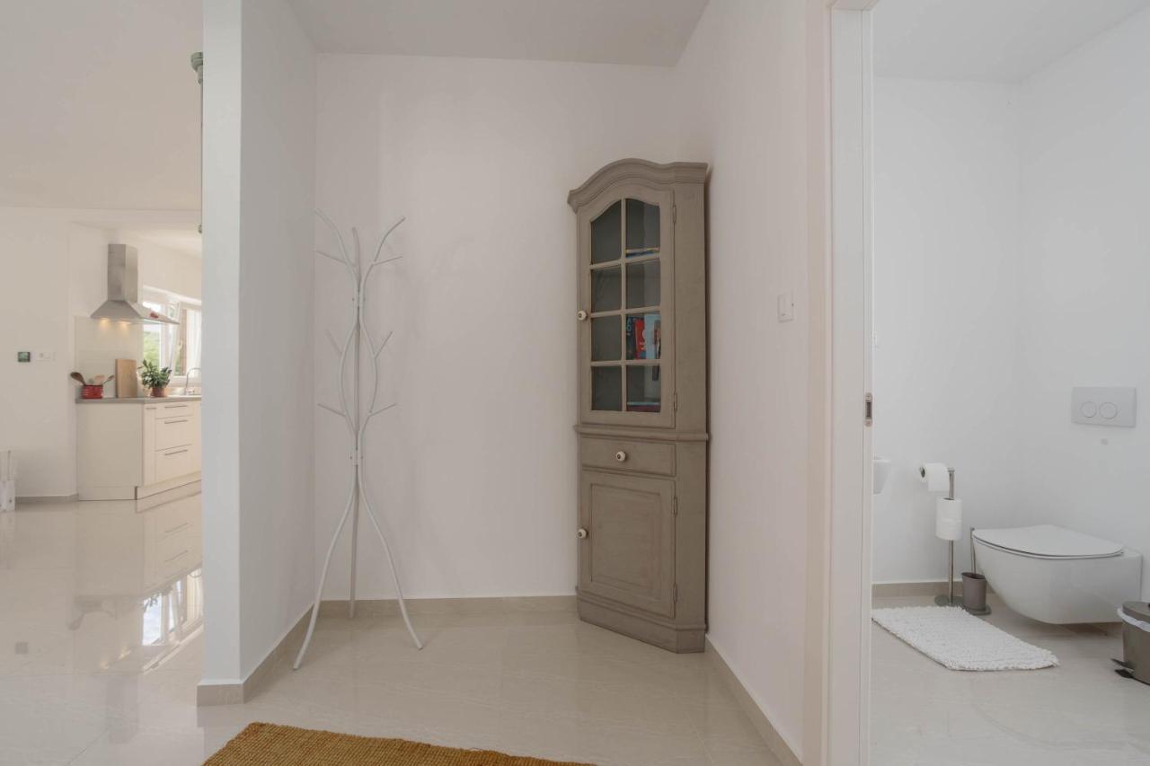 Villa Antonada Vrh  외부 사진