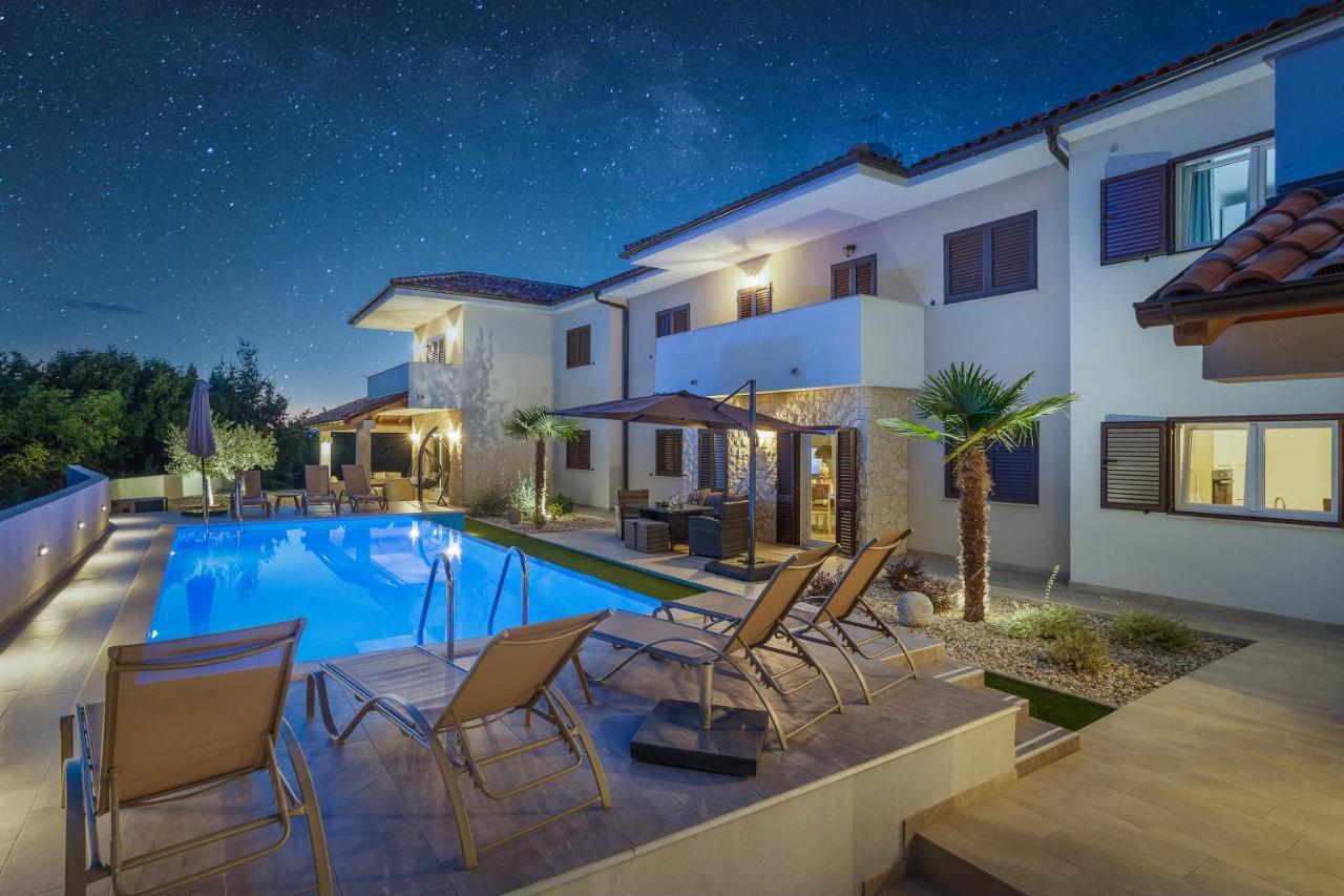 Villa Antonada Vrh  외부 사진