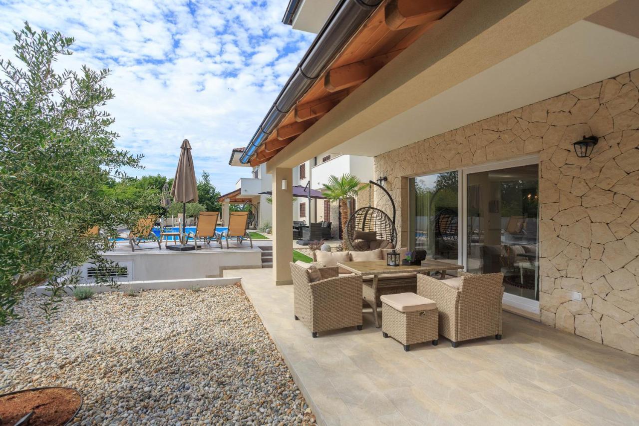 Villa Antonada Vrh  외부 사진