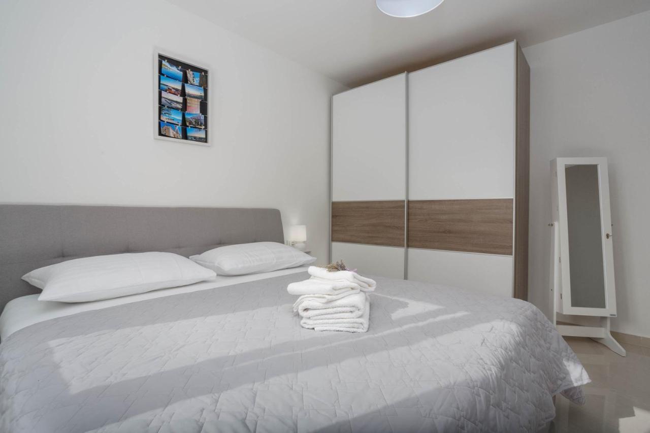 Villa Antonada Vrh  외부 사진