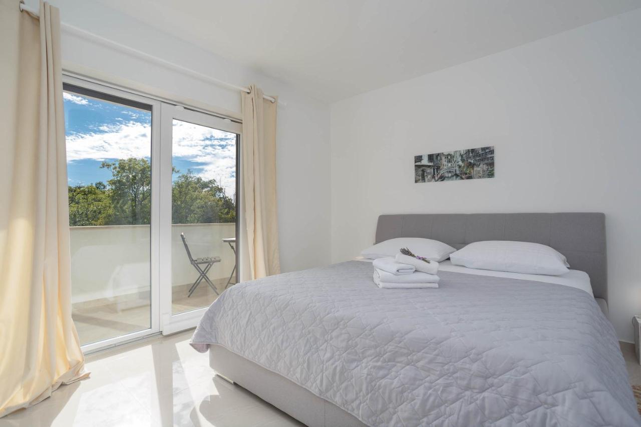 Villa Antonada Vrh  외부 사진