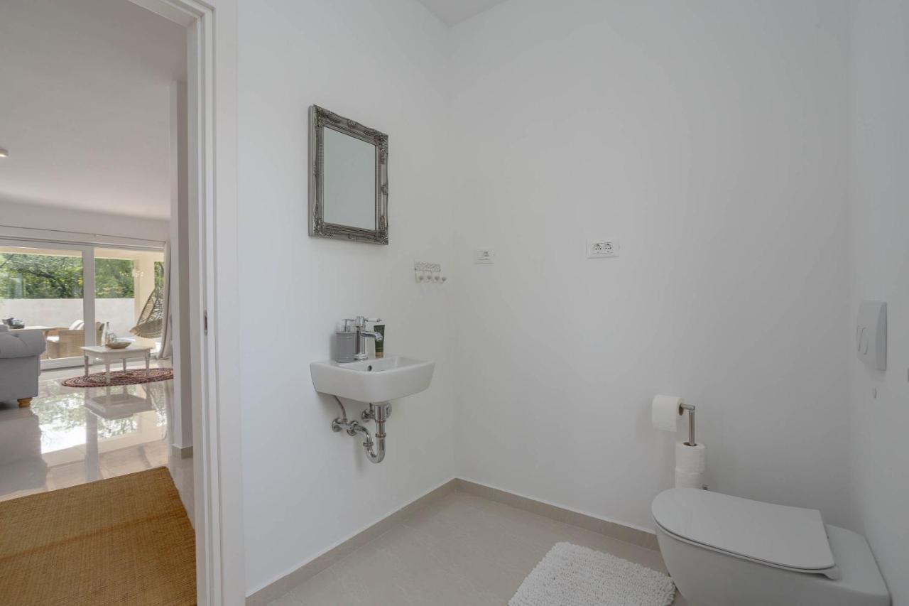 Villa Antonada Vrh  외부 사진