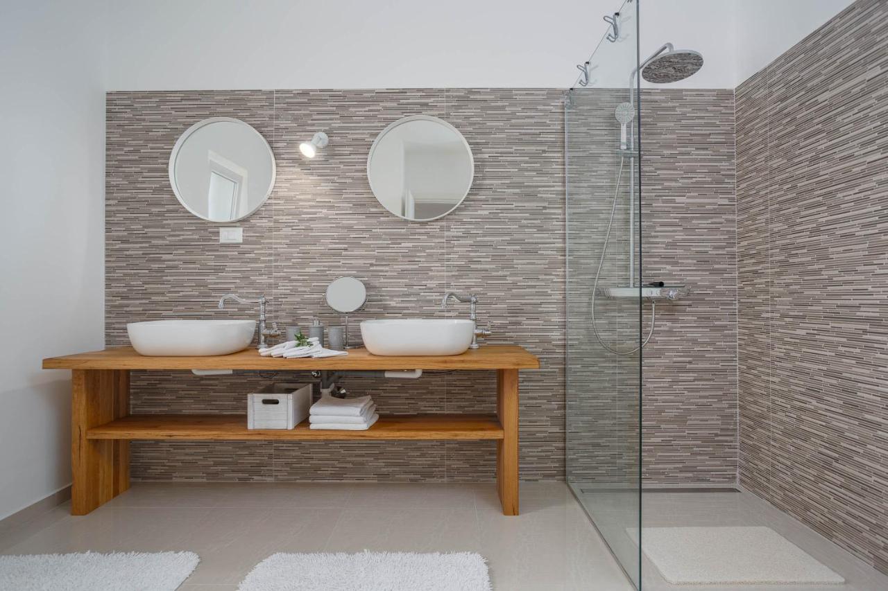 Villa Antonada Vrh  외부 사진